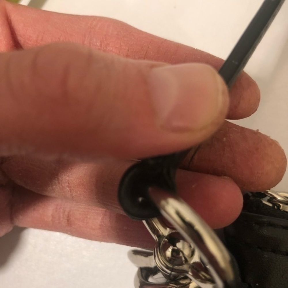 Coach black crossbody swingpack bag - Picture 4 of 10